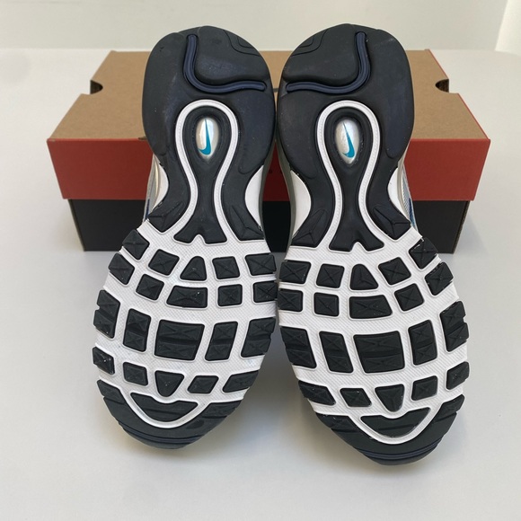 Nike Women’s Air Max 97 OG in Metallic Silver/ Chlorine Blue sz 7US New in Box - Picture 8 of 8